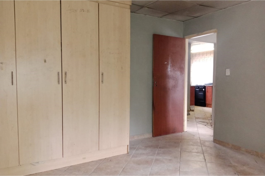 To Let 2 Bedroom Property for Rent in Oos Einde North West